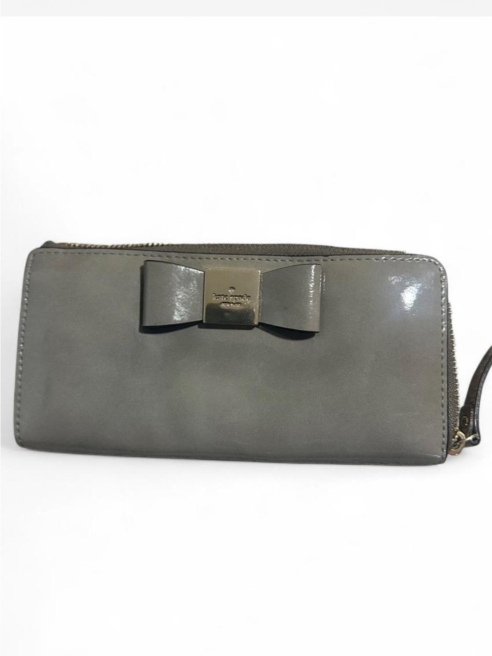 ♠️Kate Spade♠️ Beacon Court Lacey Gray Patent Leather Bow zip wallet